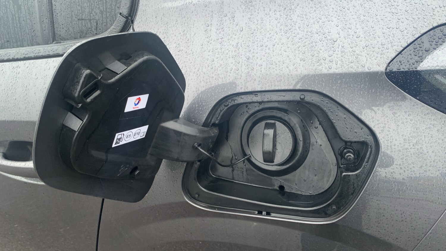 Used Peugeot 208 2023 for sale - 77372353: Photo 43