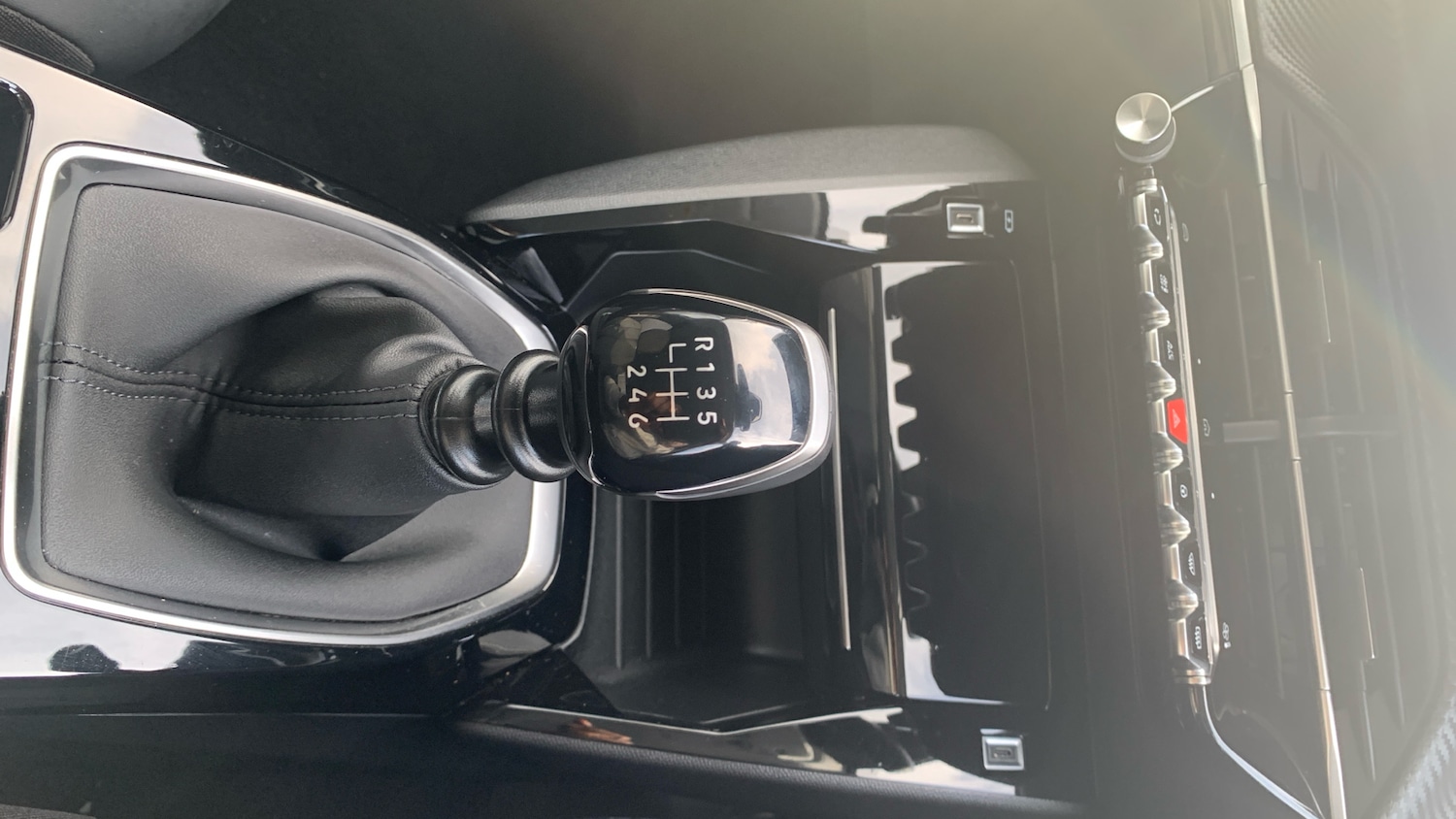 Used Peugeot 208 2024 for sale - 76608970: Photo 20