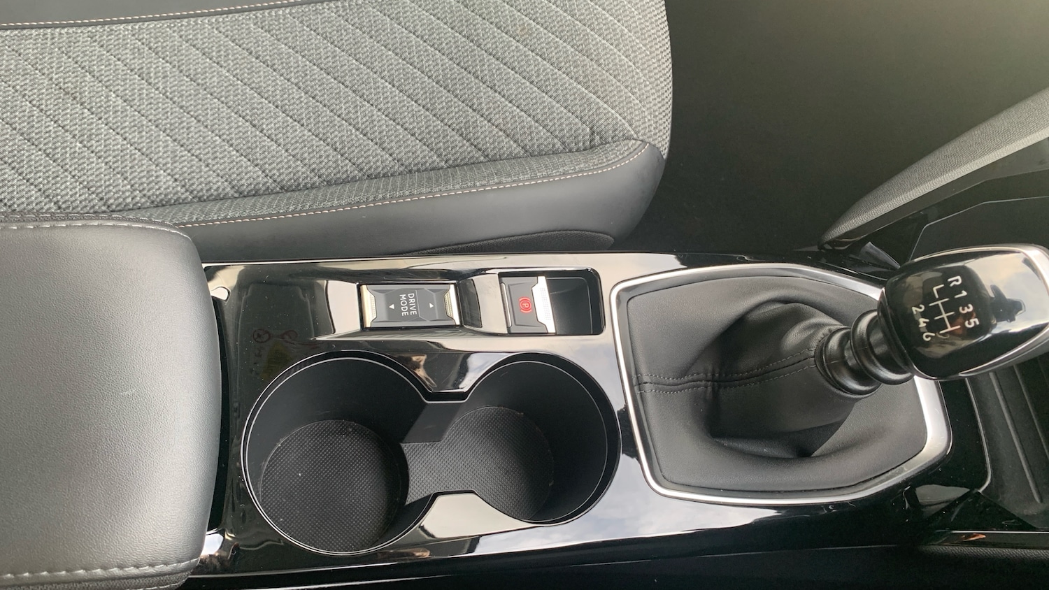 Used Peugeot 208 2024 for sale - 76608970: Photo 21