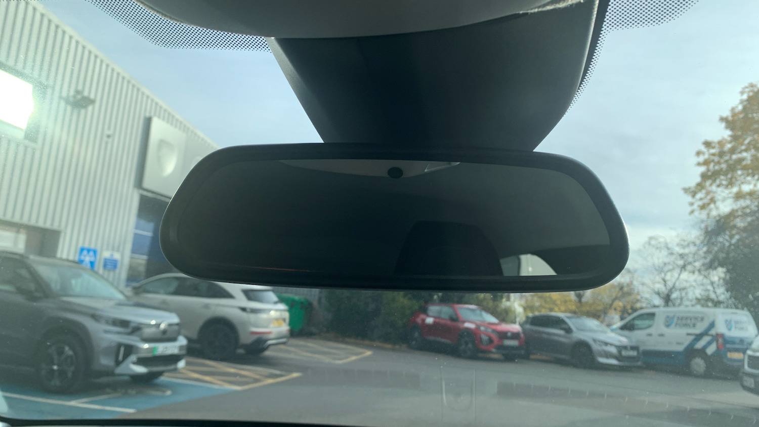 Used Peugeot 208 2024 for sale - 76608970: Photo 36