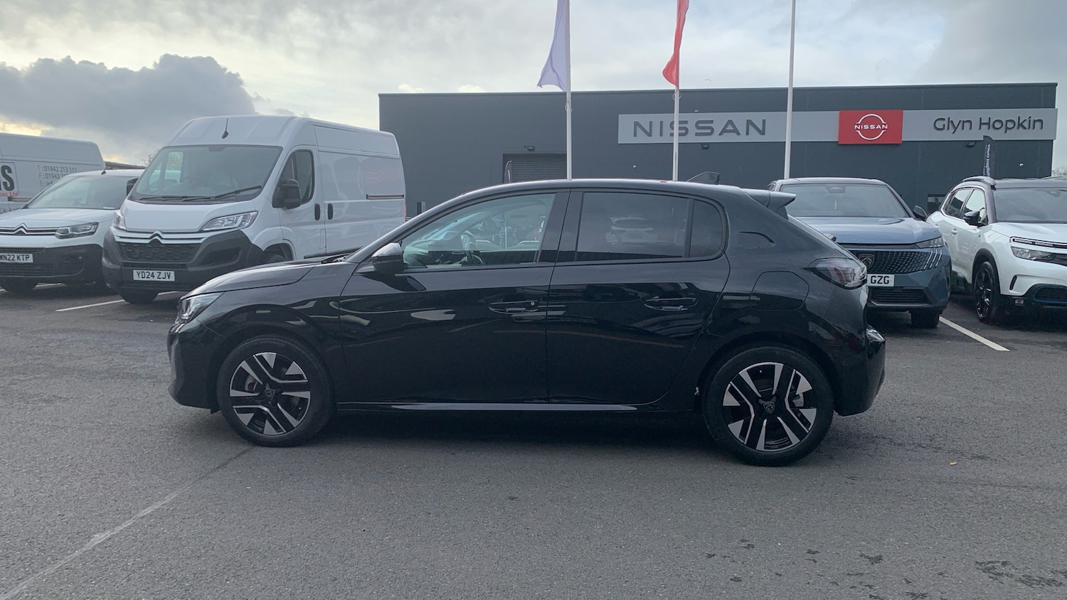 Used Peugeot 208 2024 for sale - 76608970: Photo 6