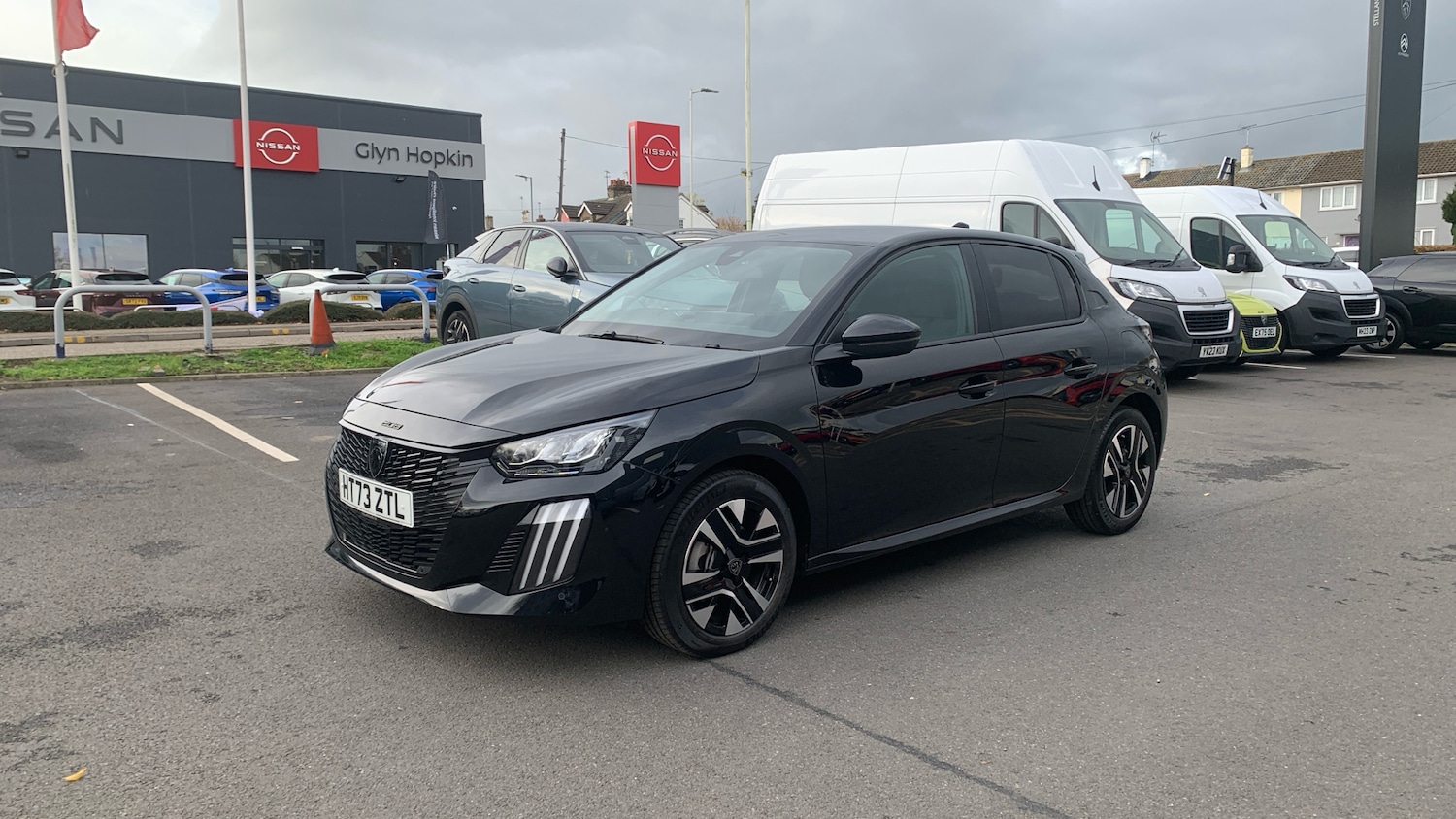 Used Peugeot 208 2024 for sale - 76608970: Photo 7