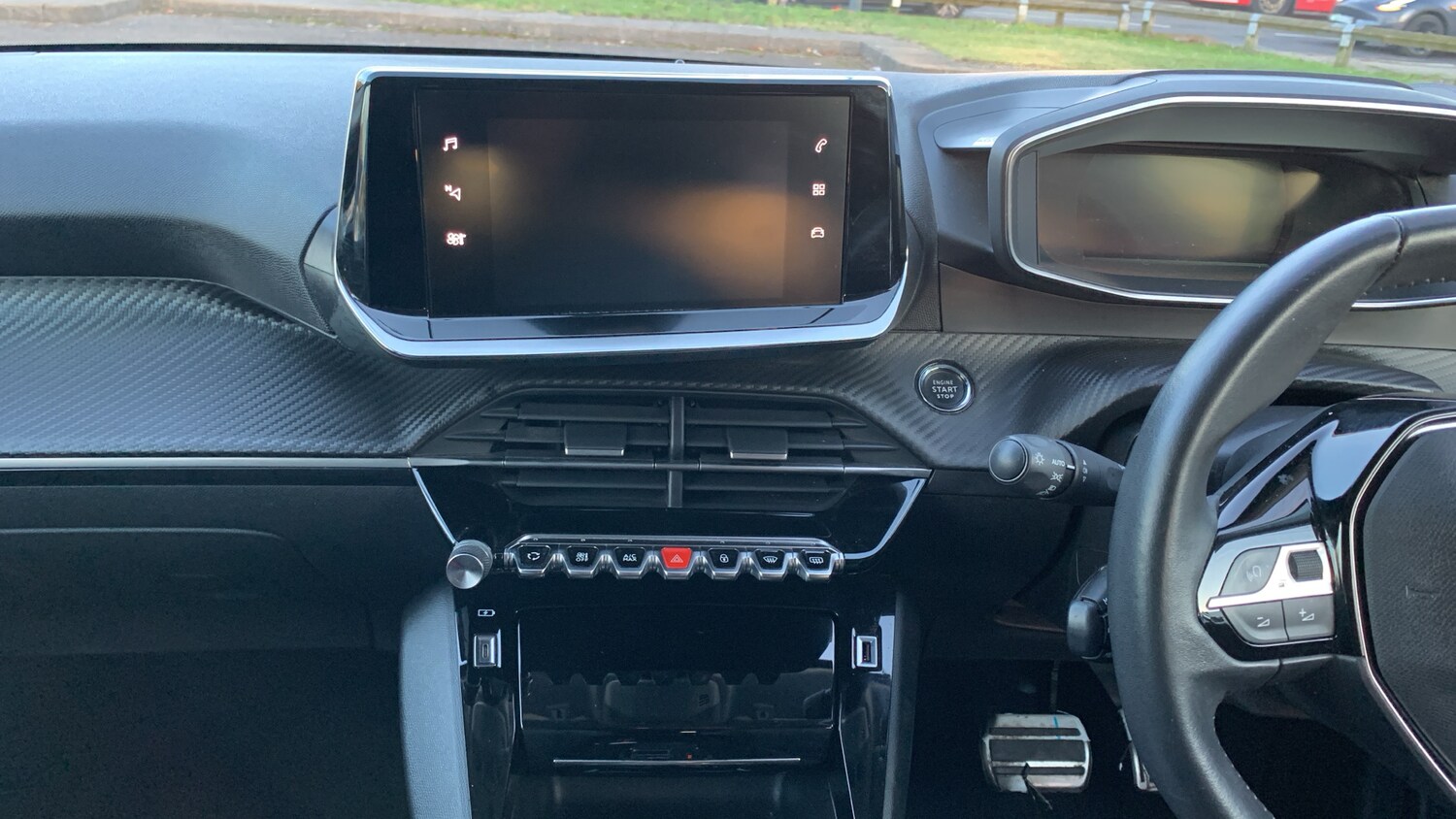 Used Peugeot 208 2023 for sale - 77009420: Photo 10