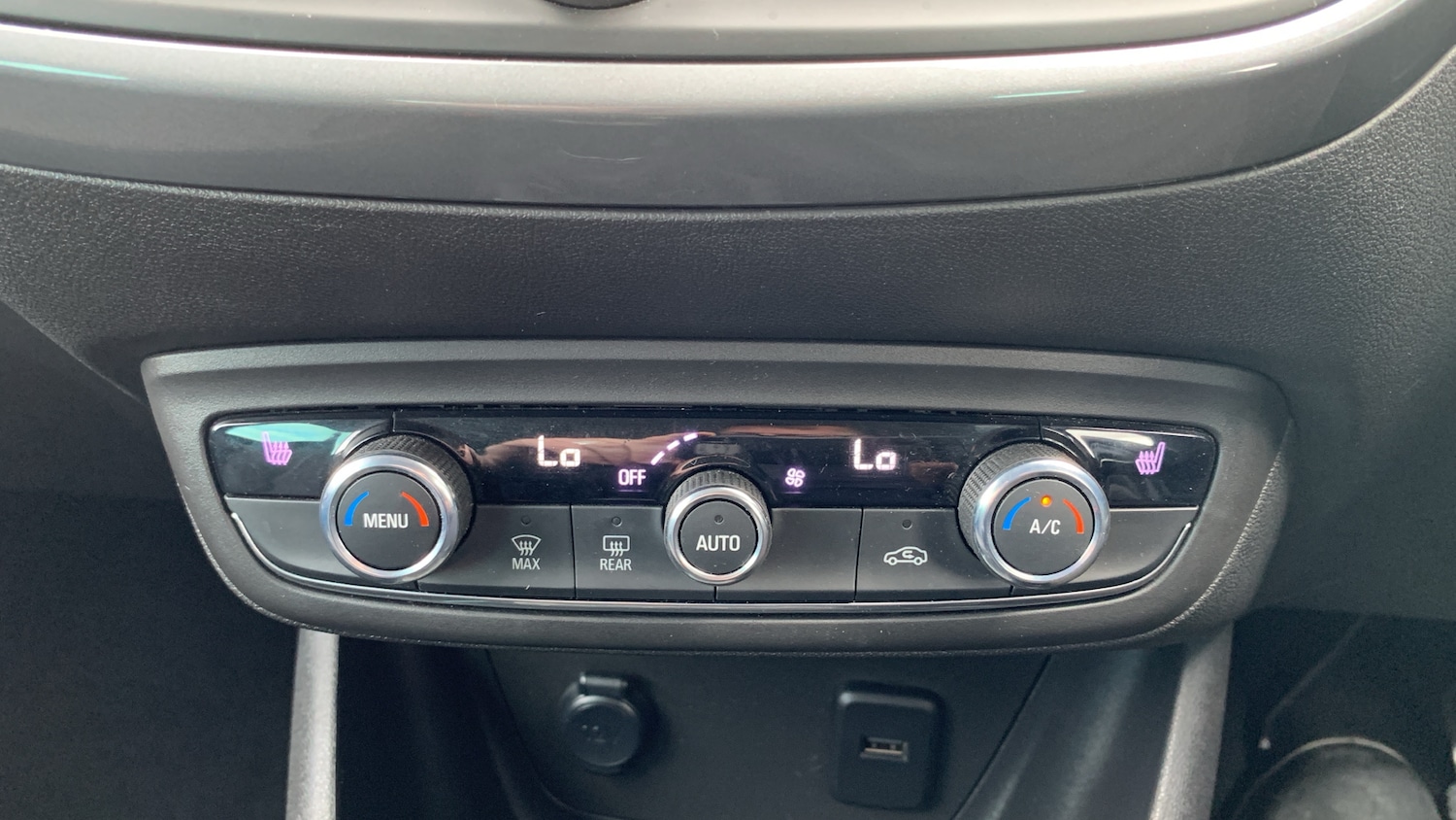 Used Vauxhall Crossland 2021 for sale - 77321261: Photo 30