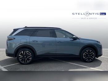 Used Peugeot 5008 2025 for sale - 78449459: Photo