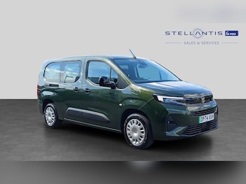 Used Vauxhall Combo Life 2025 for sale - 79534252: Photo