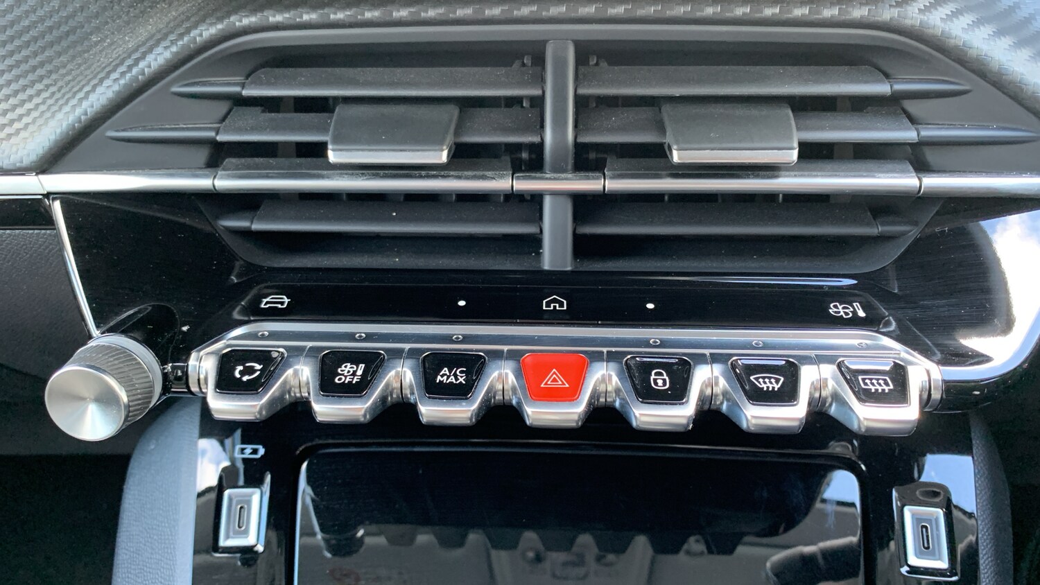 Used Peugeot 208 2024 for sale - 77840588: Photo 31