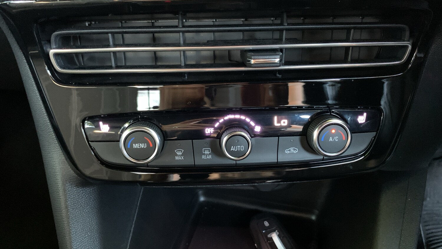 Used Vauxhall Mokka 2024 for sale - 76099802: Photo 30