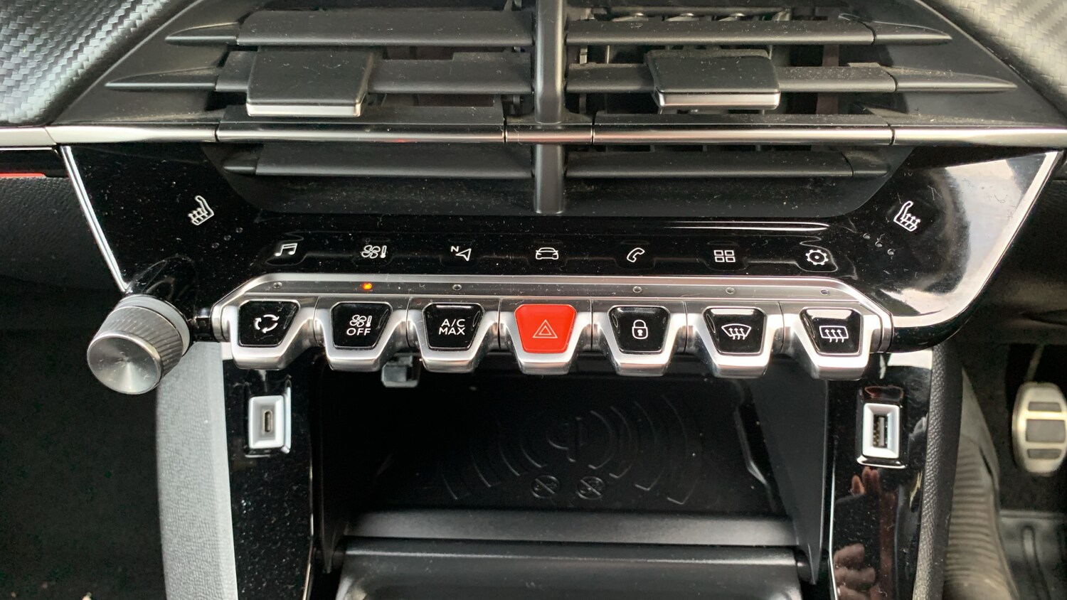 Used Peugeot 2008 2022 for sale - 76458466: Photo 32