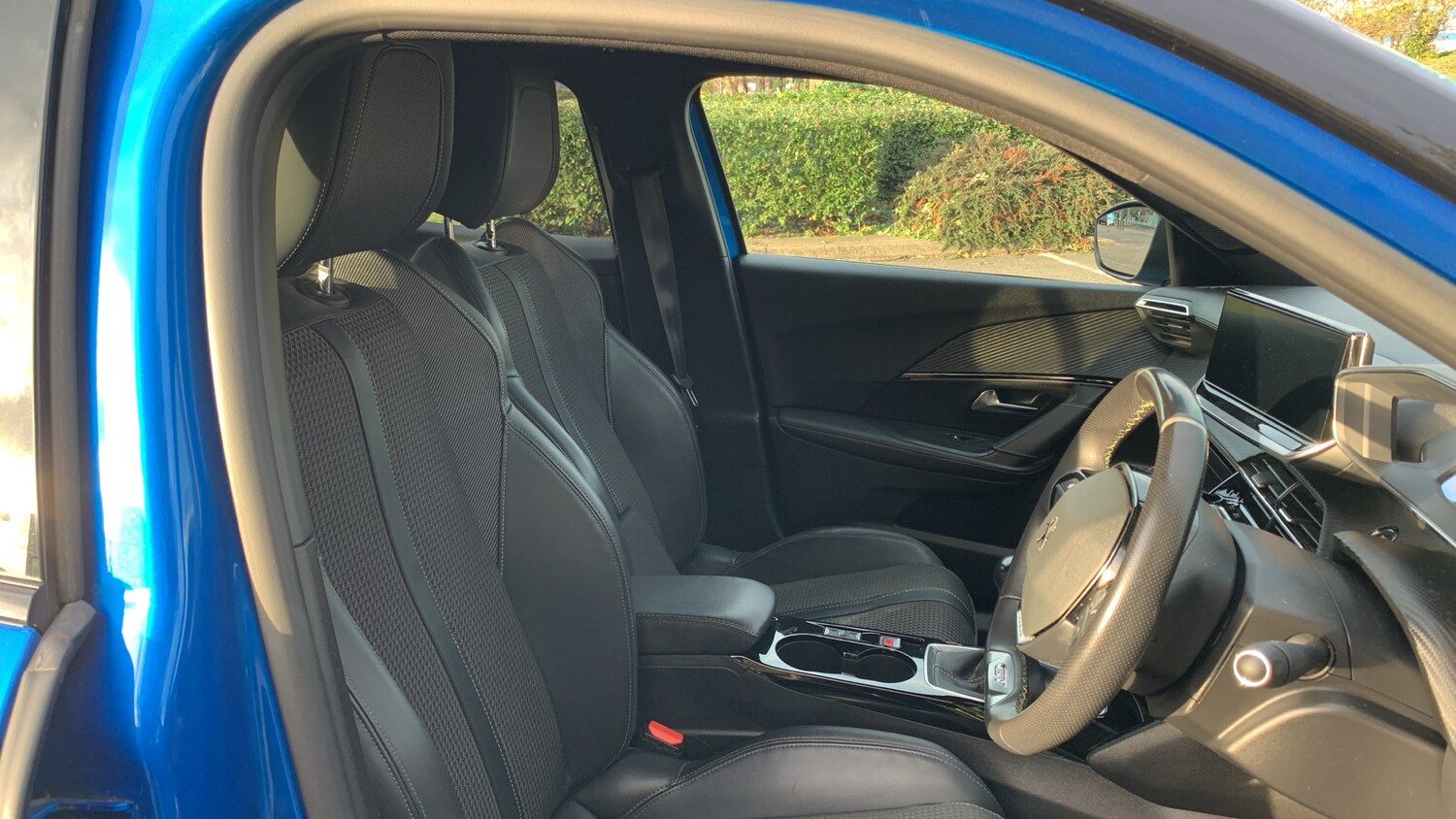 Used Peugeot 2008 2022 for sale - 76458466: Photo 33