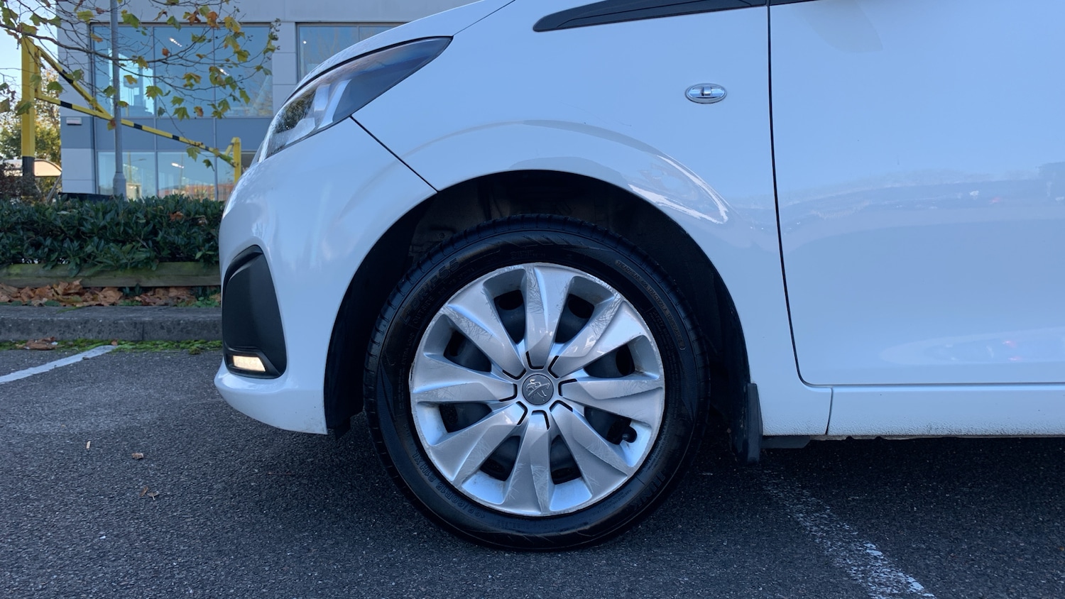 Used Peugeot 108 2017 for sale - 76667809: Photo 14