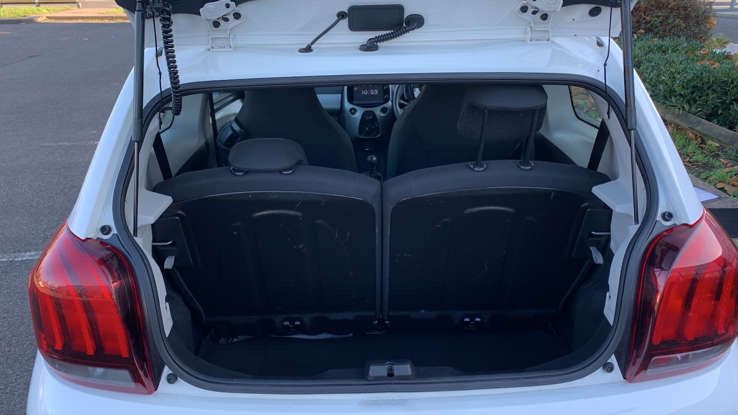 Used Peugeot 108 2017 for sale - 76667809: Photo 19