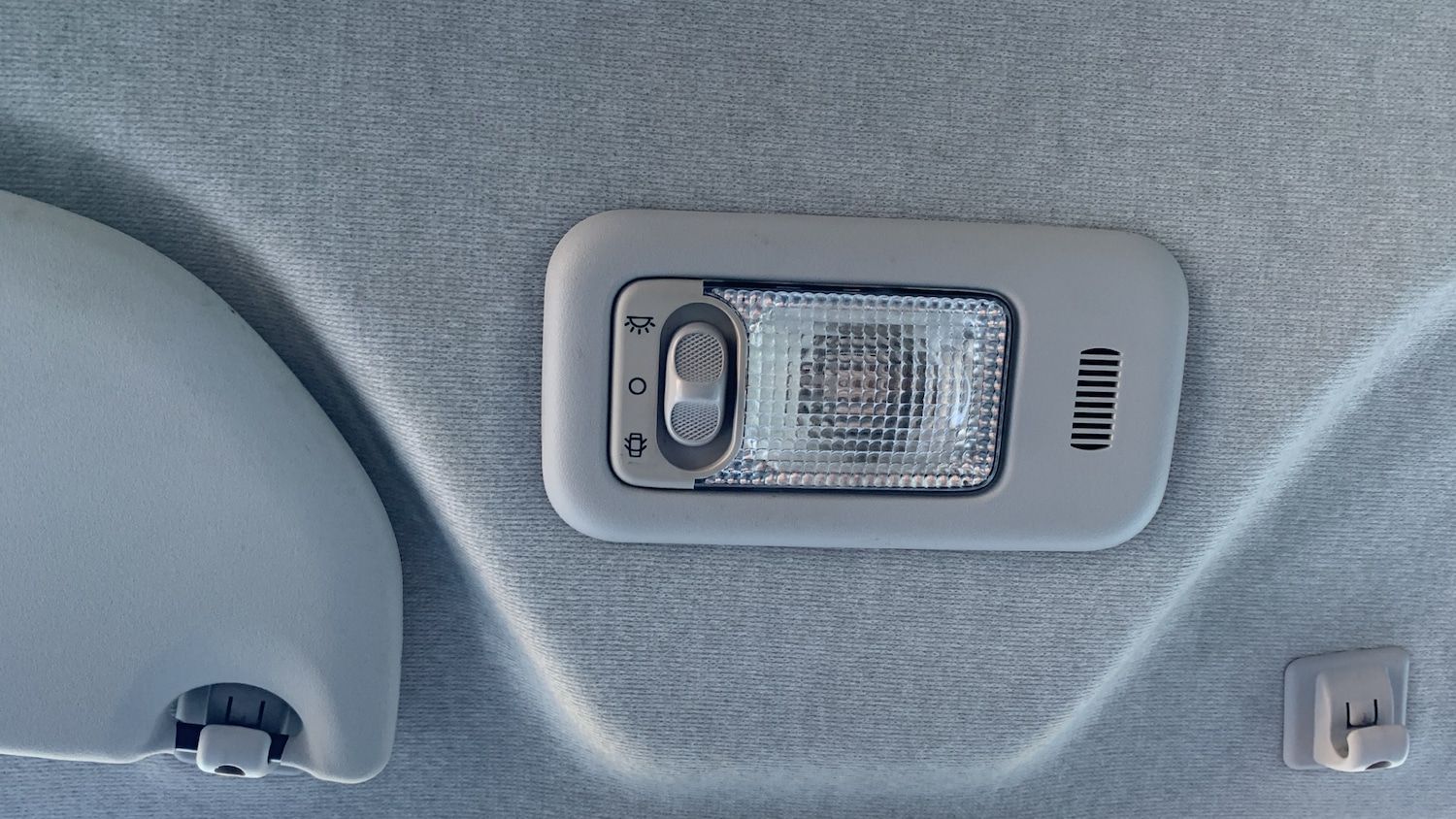 Used Peugeot 108 2017 for sale - 76667809: Photo 34