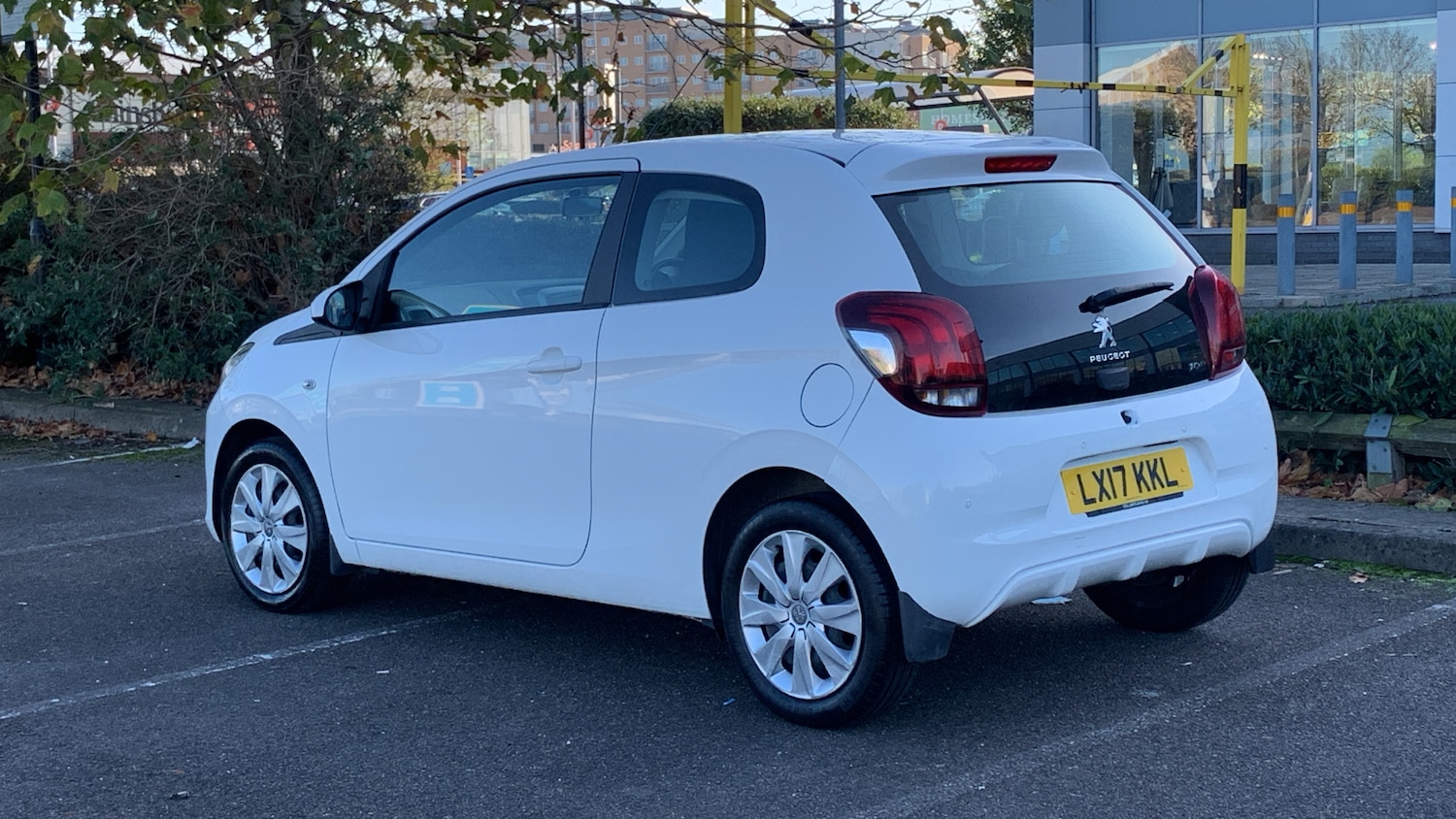 Used Peugeot 108 2017 for sale - 76667809: Photo 5