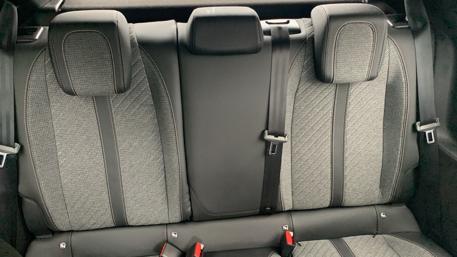 Used Peugeot 208 2024 for sale - 76086056: Photo 25