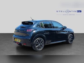 Used Peugeot 208 2023 for sale - 79133230: Photo