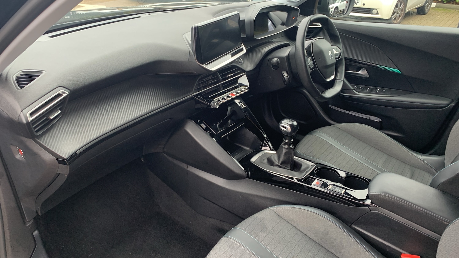 Used Peugeot 2008 2022 for sale - 76744084: Photo 12