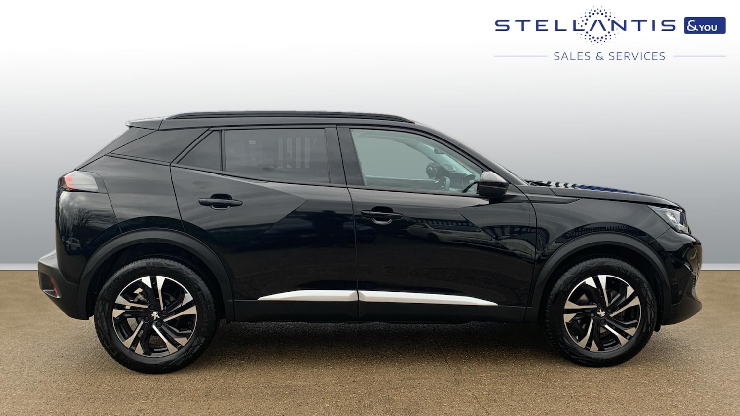 Used Peugeot 2008 2022 for sale - 76744084: Photo 2