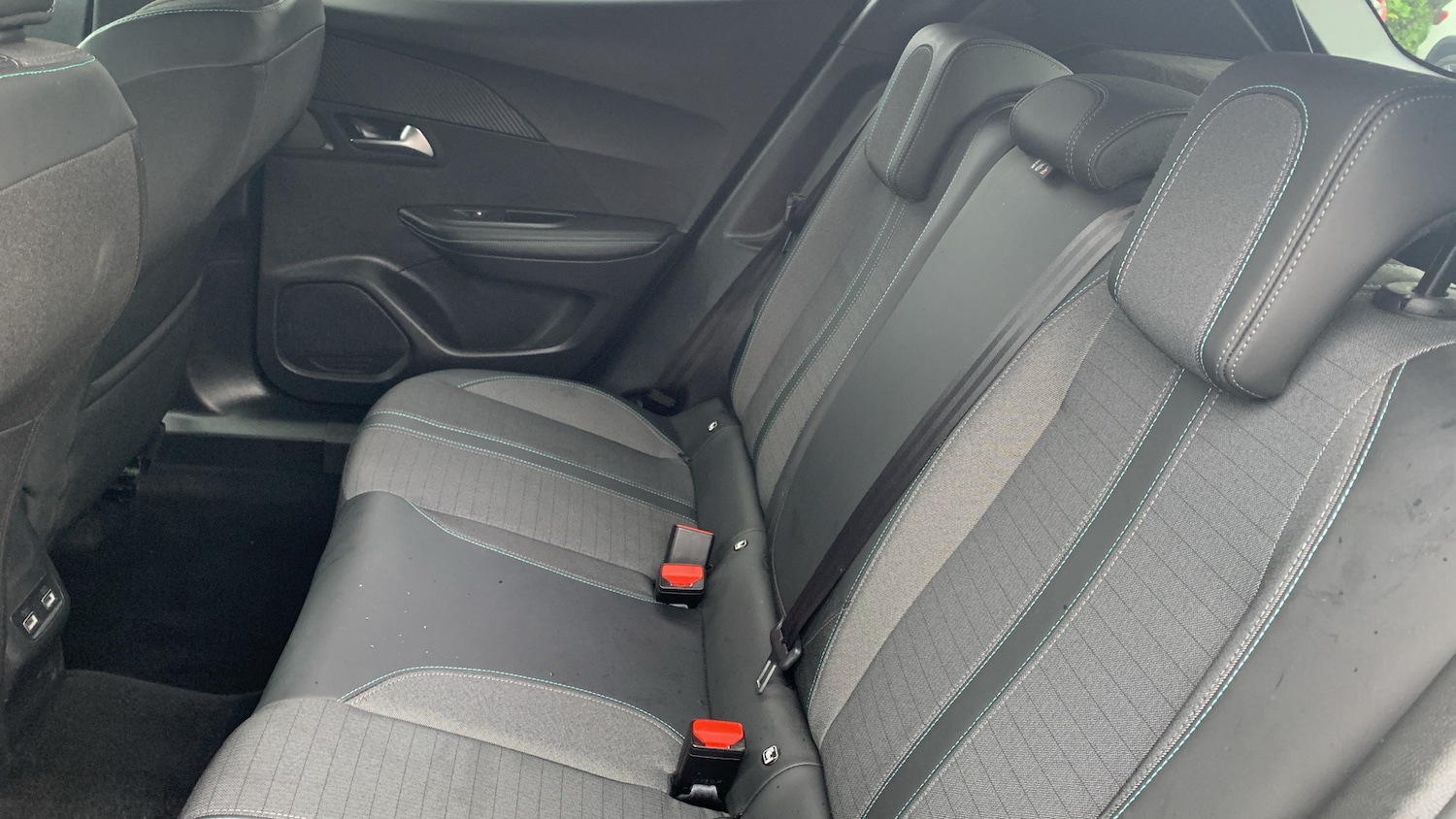 Used Peugeot 2008 2022 for sale - 76744084: Photo 31