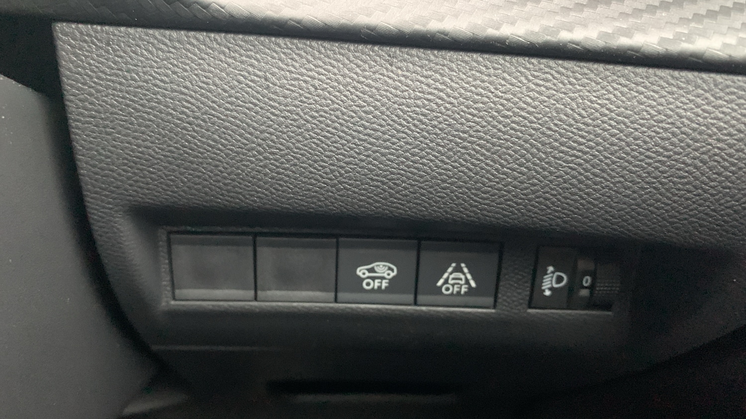 Used Peugeot 2008 2022 for sale - 76744084: Photo 32