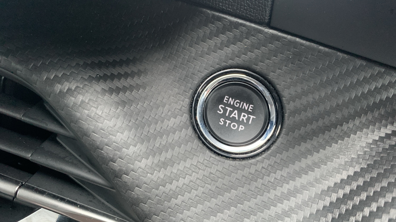 Used Peugeot 2008 2022 for sale - 76744084: Photo 35