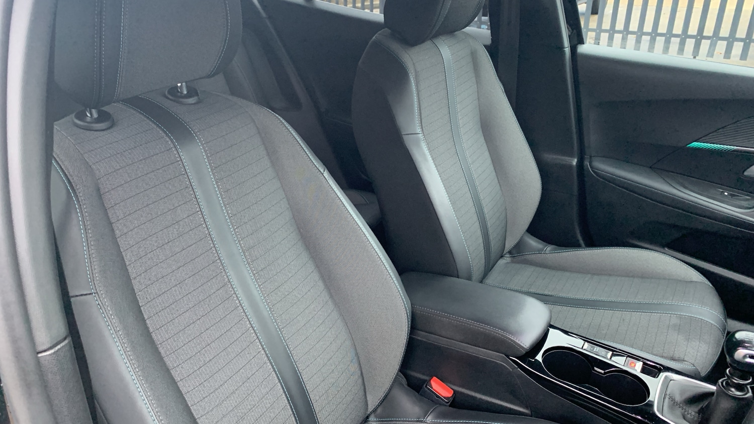 Used Peugeot 2008 2022 for sale - 76744084: Photo 37