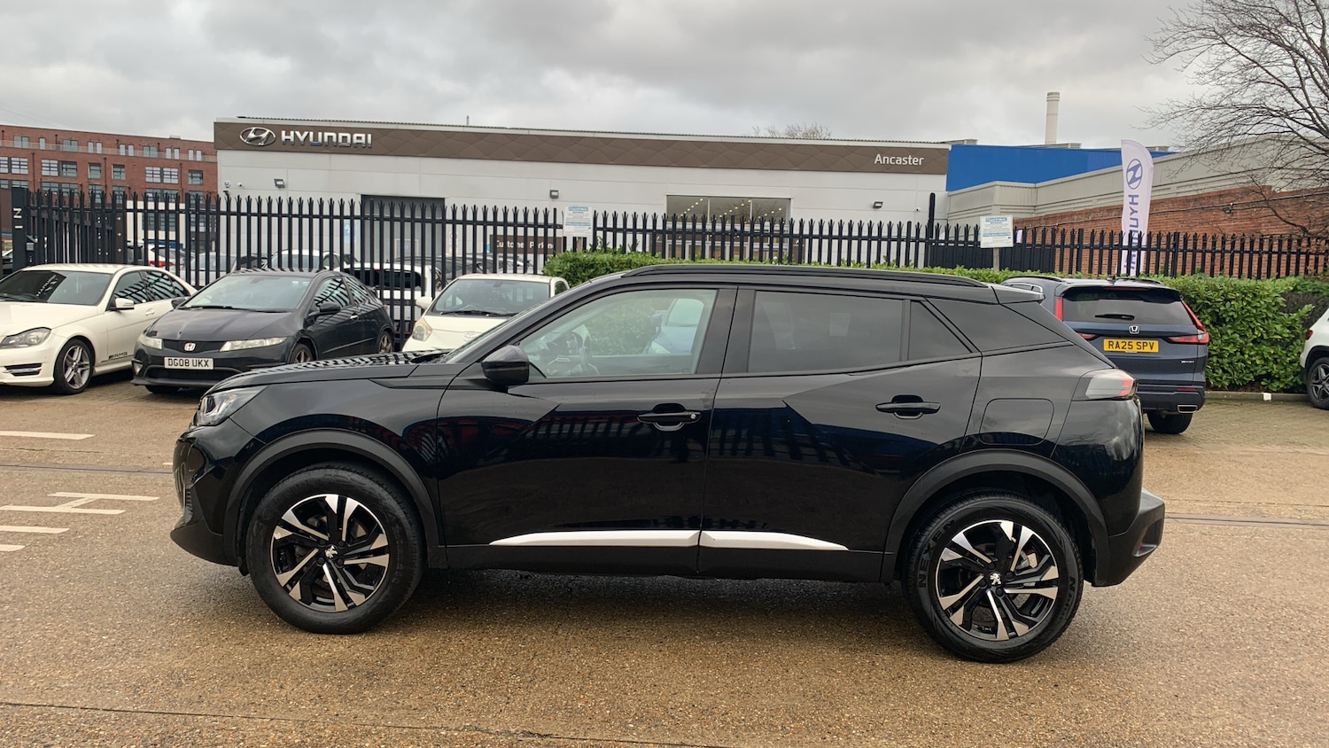 Used Peugeot 2008 2022 for sale - 76744084: Photo 6