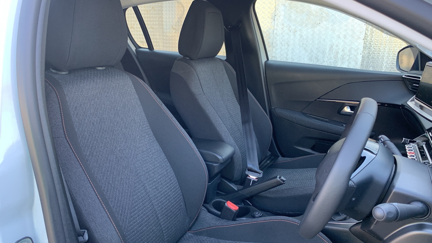 Used Peugeot 208 2025 for sale - 78220560: Photo 37