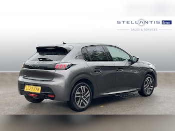 Used Peugeot 208 2023 for sale - 76086049: Photo 3