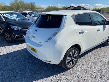 Used Nissan Leaf 2015 for sale - 78321310: Photo