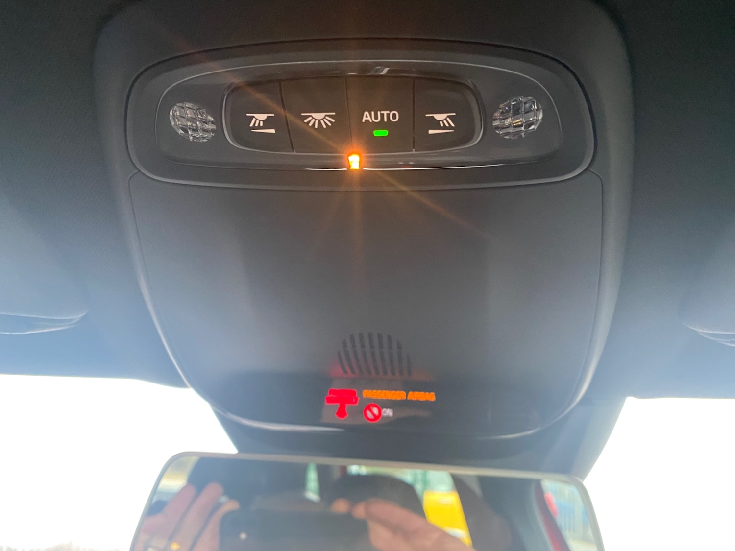 Used Volvo V40 2016 for sale - 77418287: Photo 21