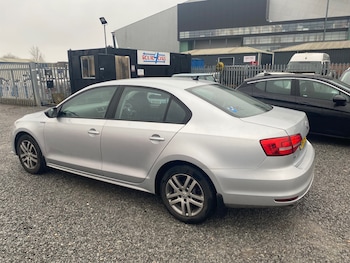 Used Volkswagen Jetta 2015 for sale - 77461254: Photo