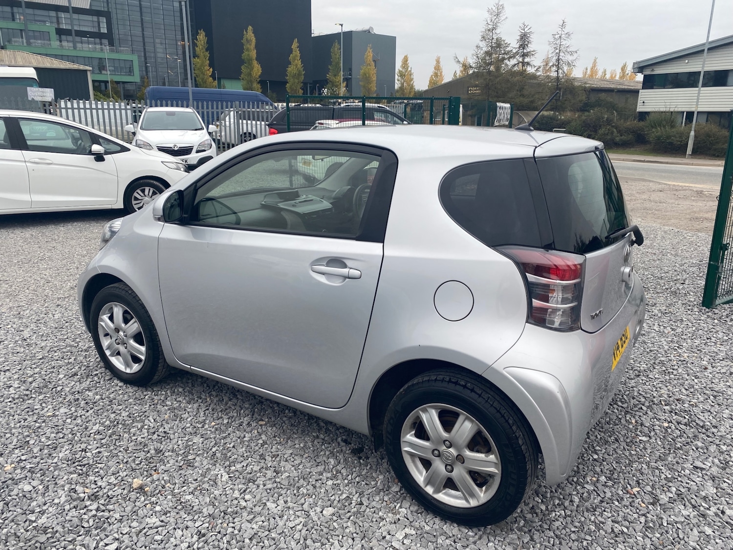 Used Toyota IQ 2014 for sale - 76309686: Photo 2