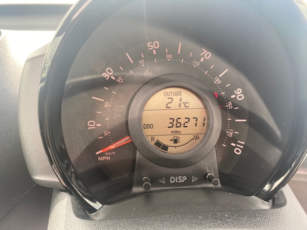 Used Peugeot 108 2014 for sale - 75304132: Photo 11