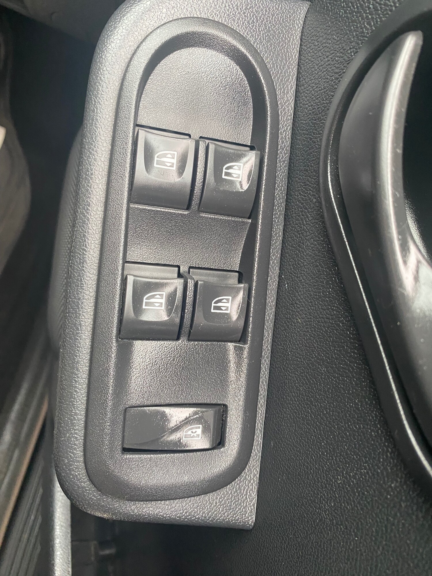 Used Dacia Duster 2015 for sale - 78090339: Photo 18