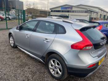 Used Volvo V40 2015 for sale - 73734418: Photo