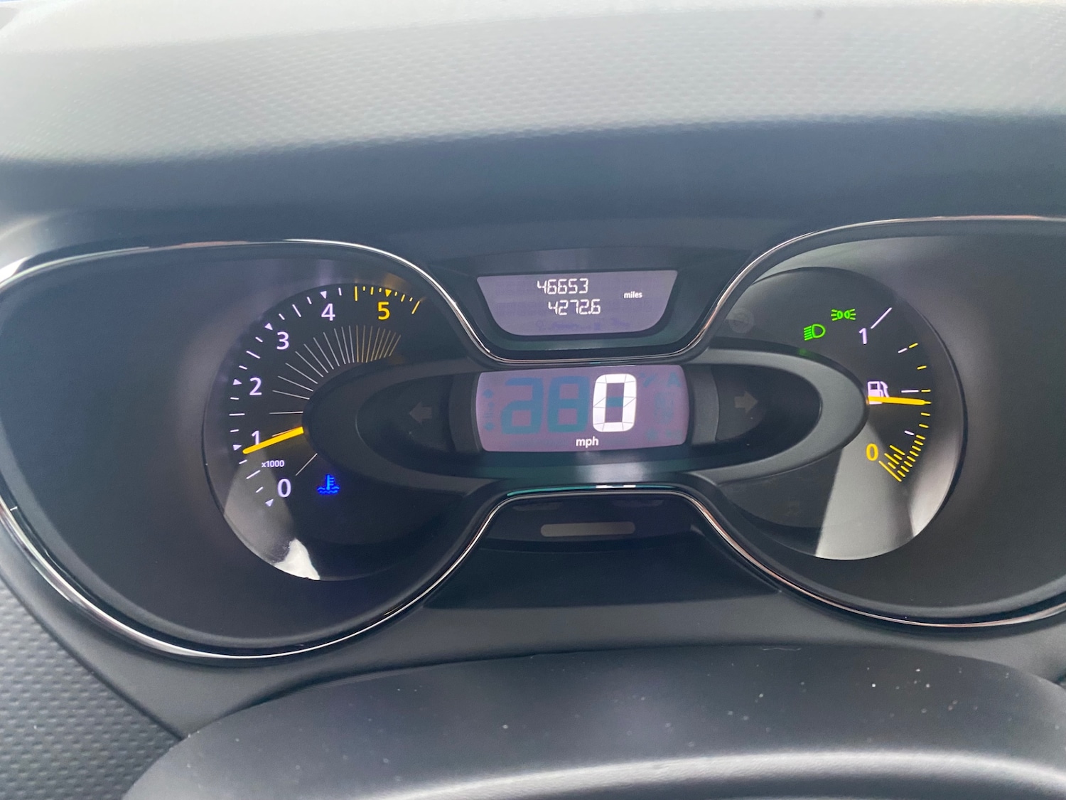 Used Renault Captur 2014 for sale - 77649678: Photo 9