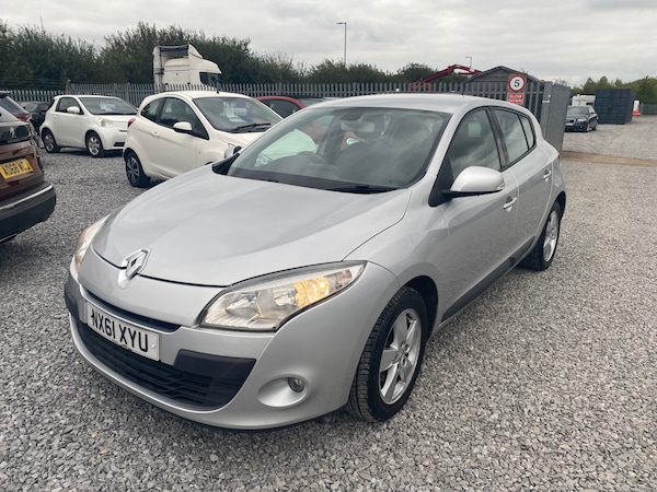Used Renault Megane 2011 for sale - 76079022: Photo 1