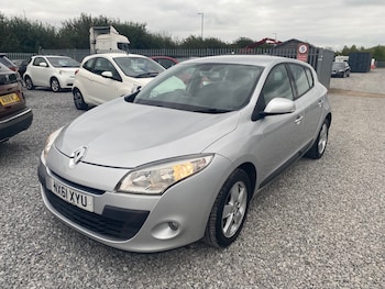 2011 (61) - 1.5 dCi 110 Dynamique TomTom 5dr