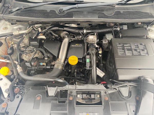 Used Renault Megane 2011 for sale - 76079022: Photo 23