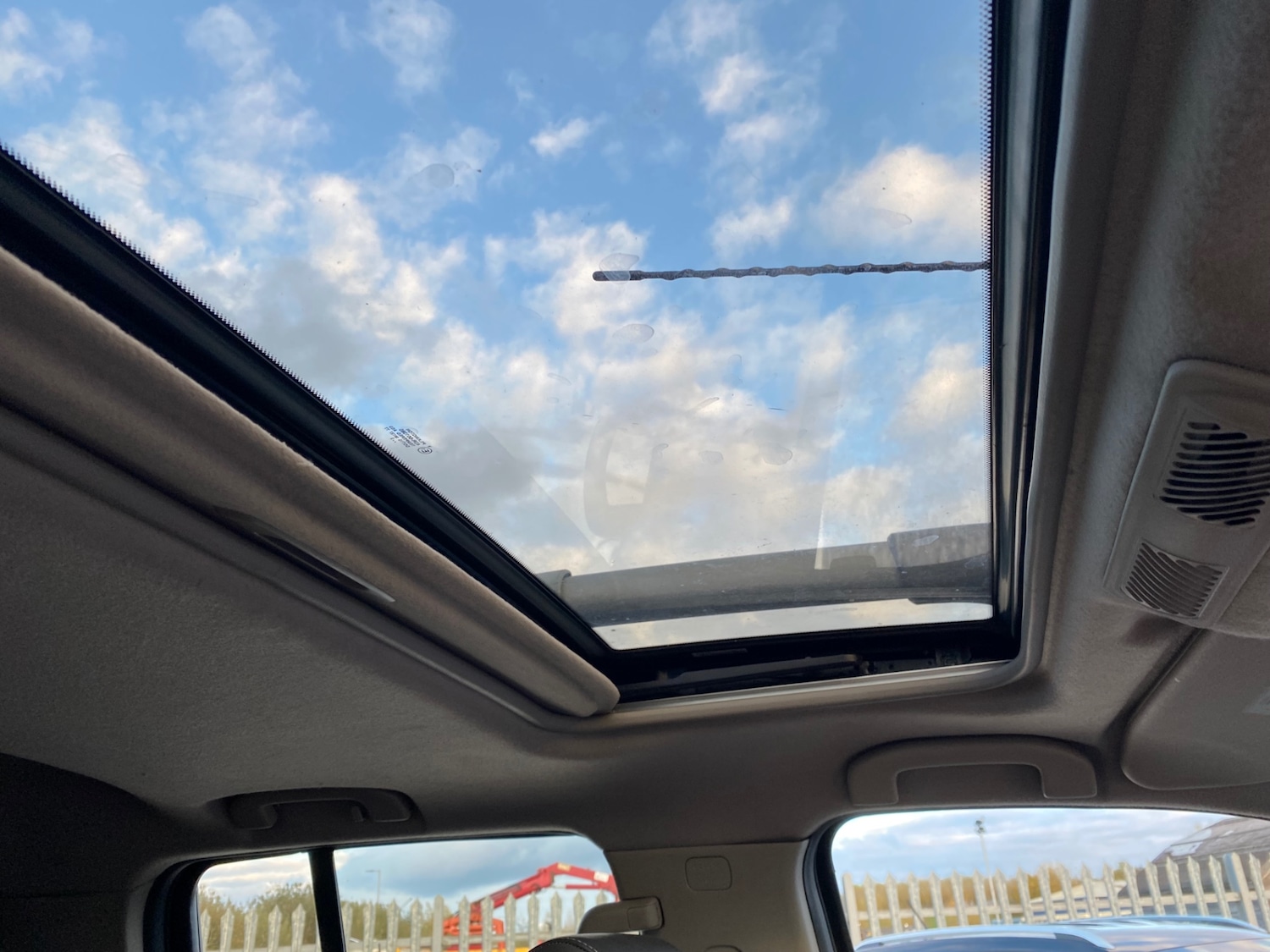 Used Nissan Navara 2012 for sale - 76519282: Photo 10