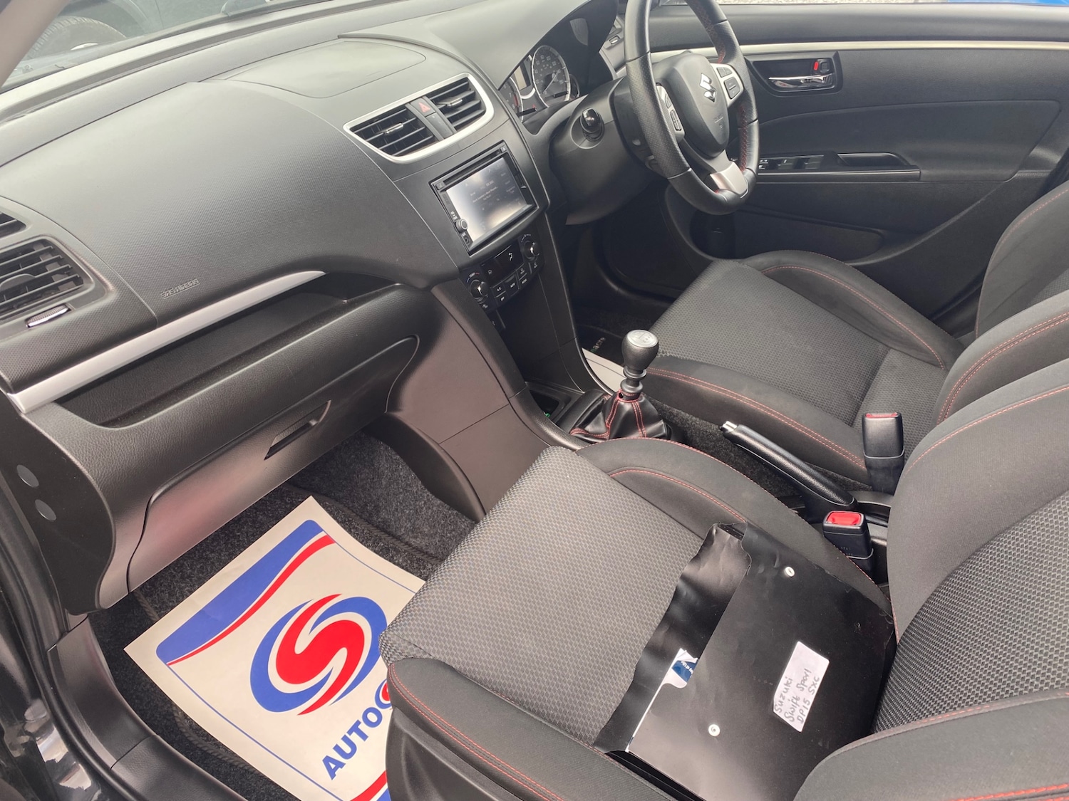 Used Suzuki Swift 2015 for sale - 78123245: Photo 9