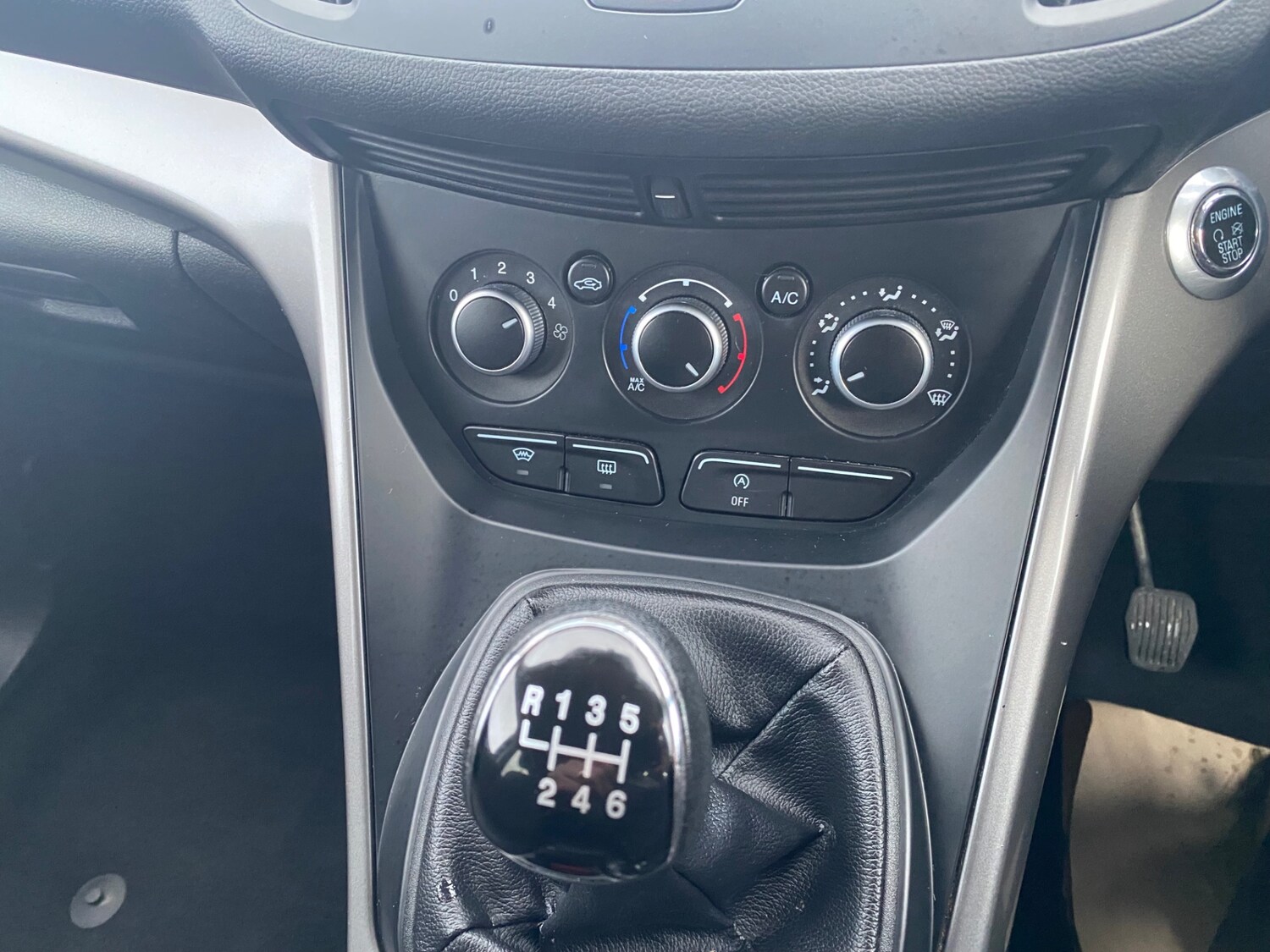 Used Ford Kuga 2015 for sale - 77541710: Photo 11