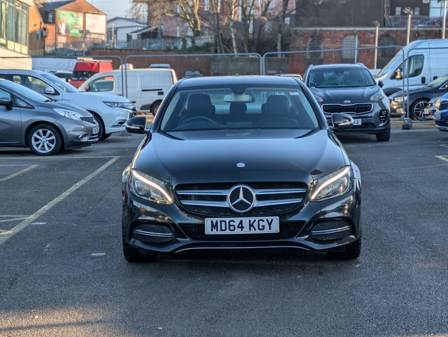 Used Mercedes-Benz C Class 2015 for sale - 77097369: Photo 2