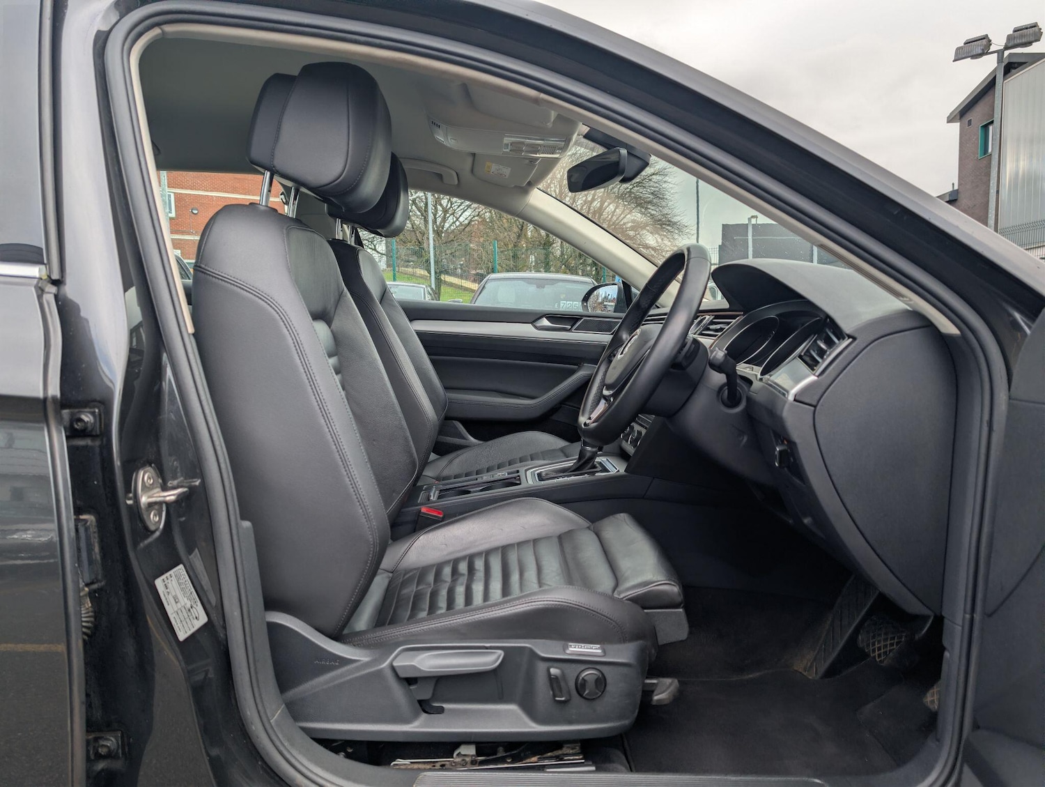 Used Volkswagen Passat 2018 for sale - 77455202: Photo 16