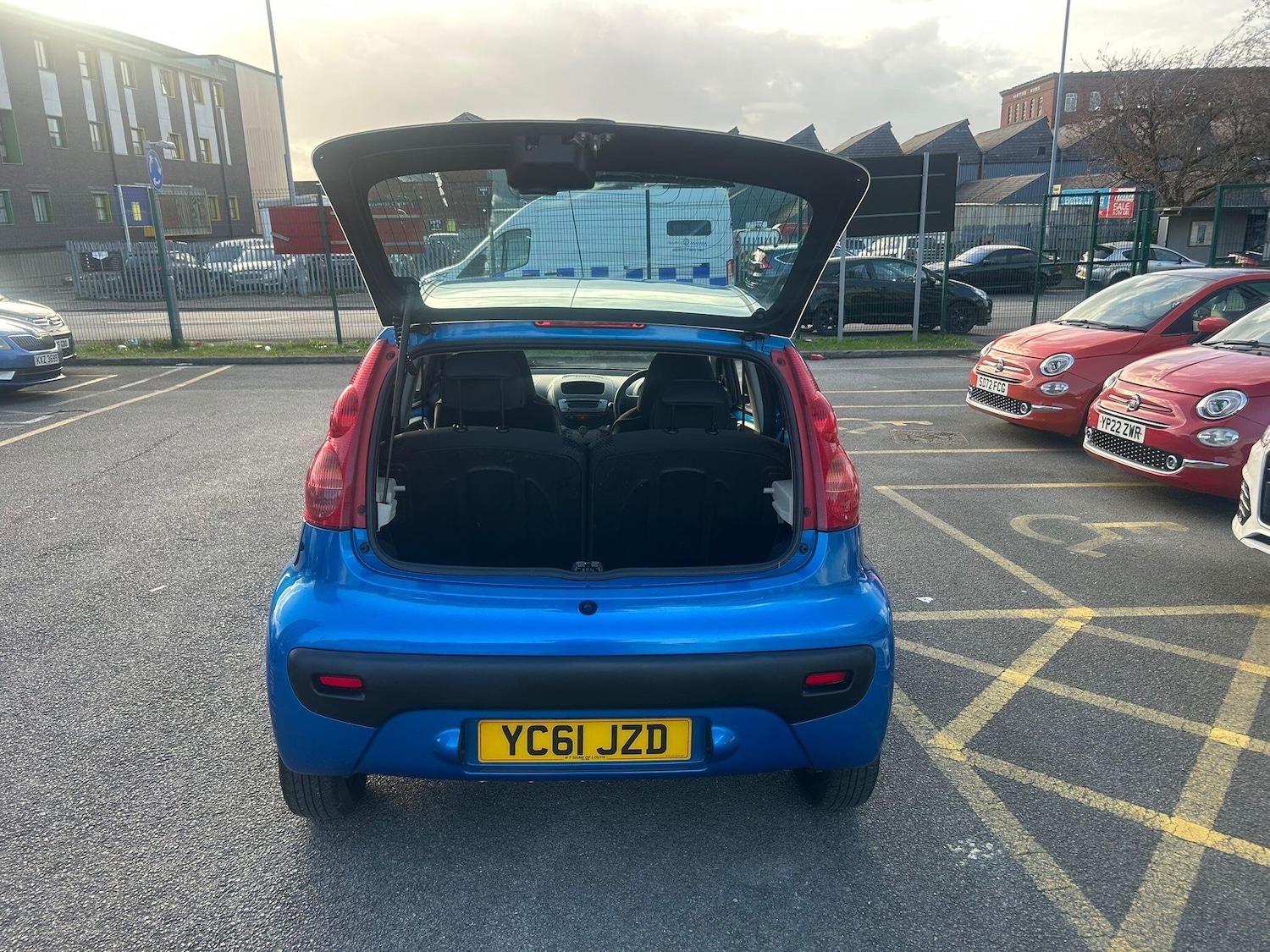 Used Peugeot 107 for sale - 78116322: Photo 6