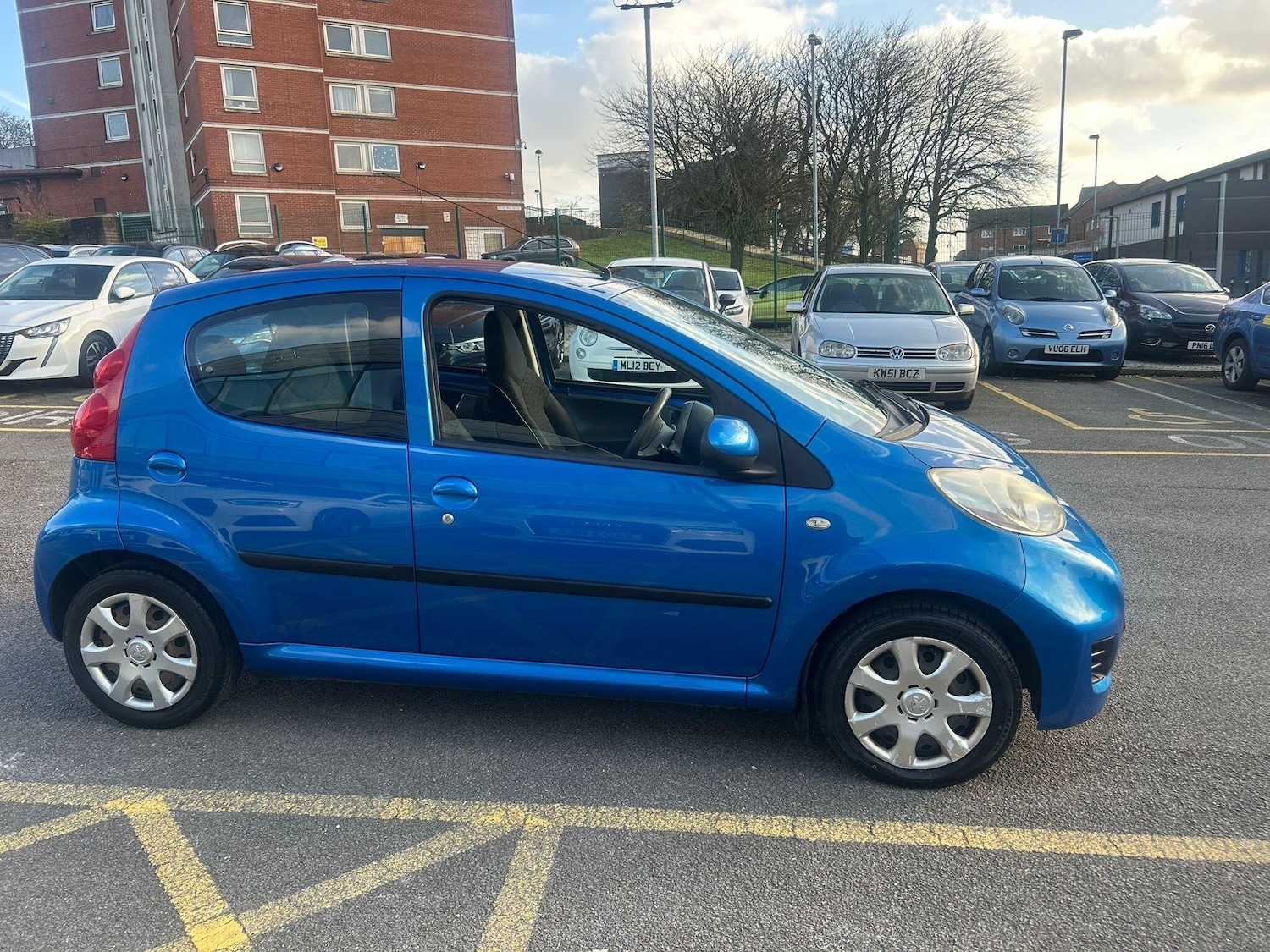 Used Peugeot 107 for sale - 78116322: Photo 8