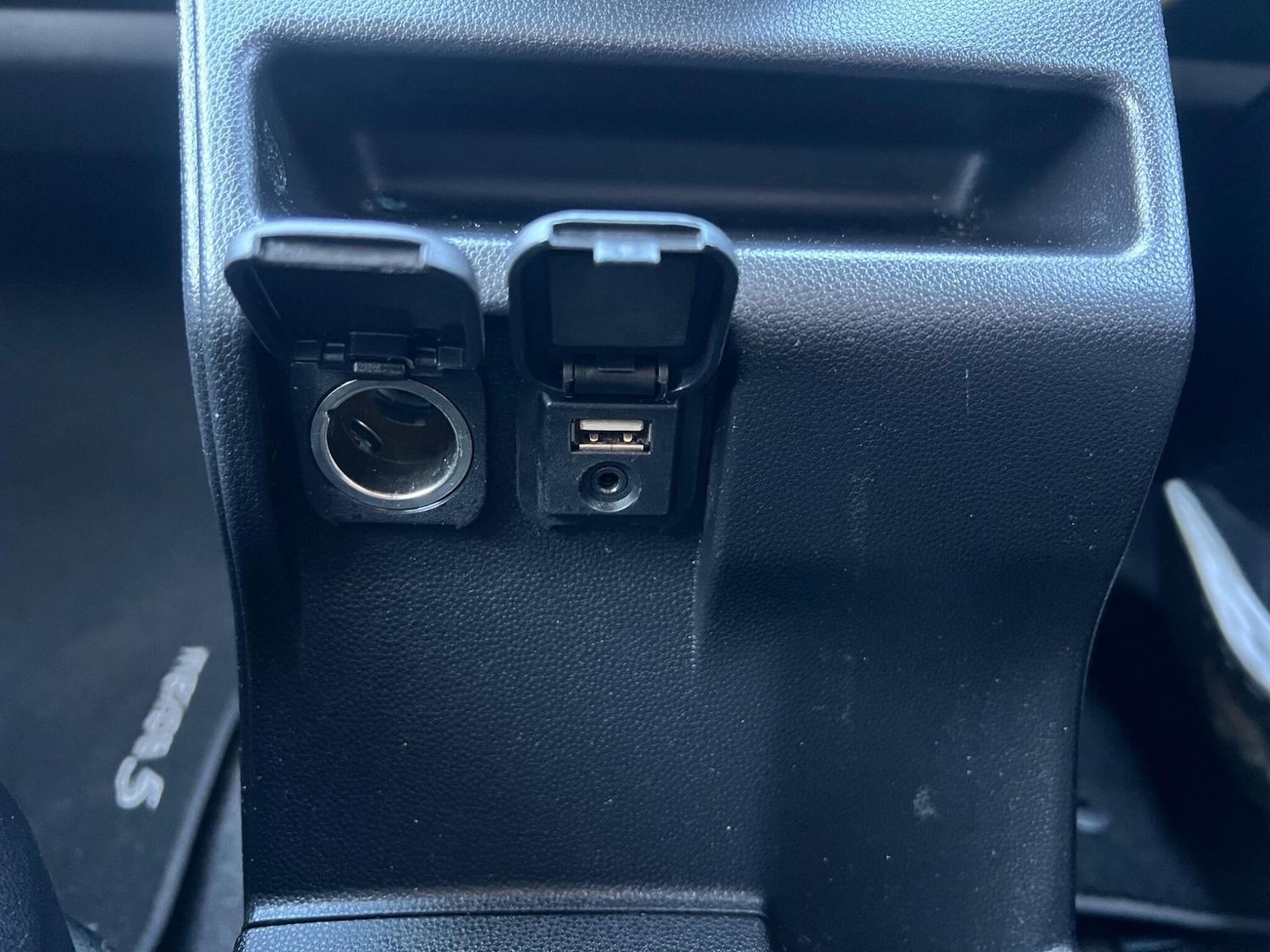 Used Mazda Mazda5 2014 for sale - 76671525: Photo 21