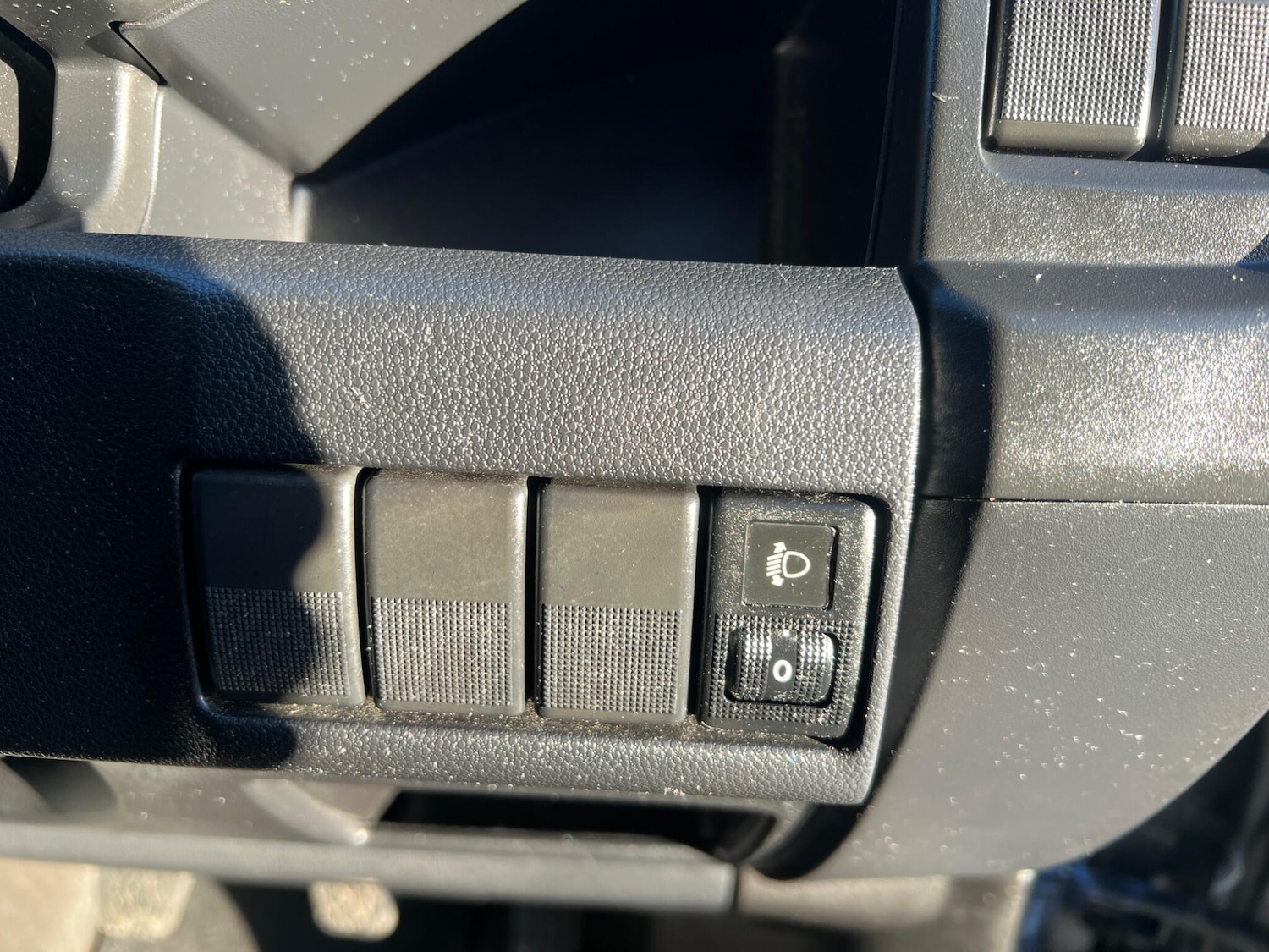 Used Mazda Mazda5 2014 for sale - 76671525: Photo 24