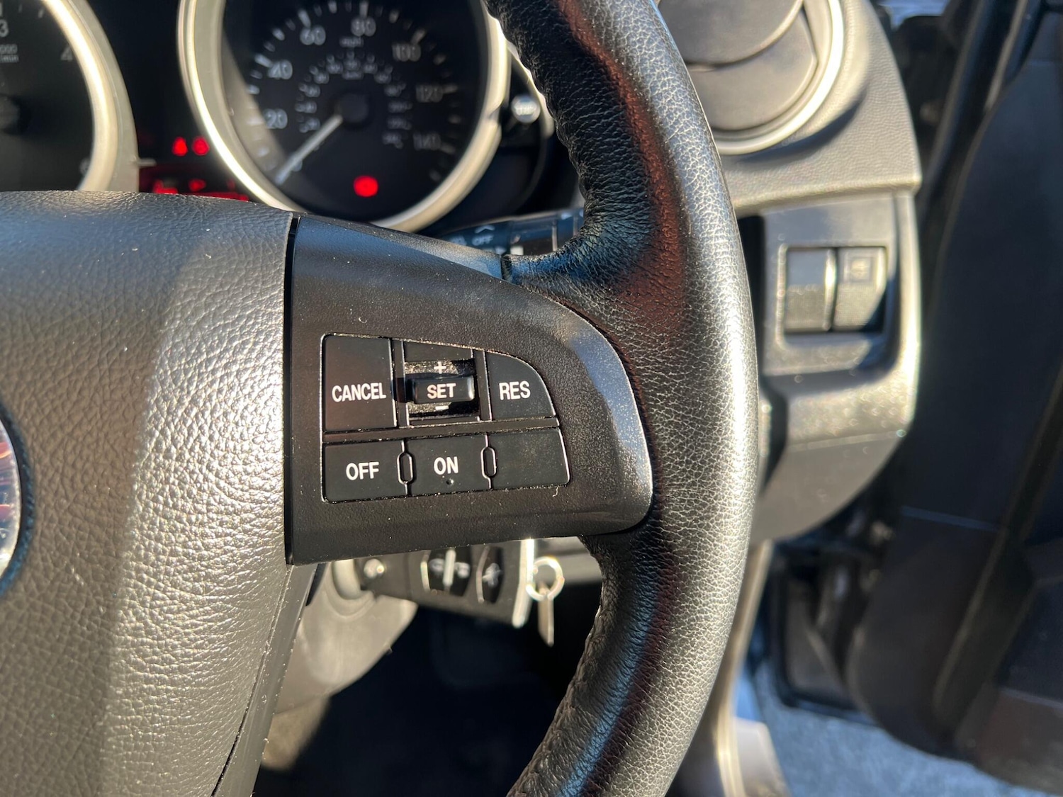 Used Mazda Mazda5 2014 for sale - 76671525: Photo 28